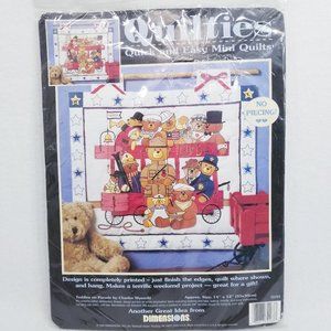 Quilties Mini Quilt Kit Teddies on Parade - New